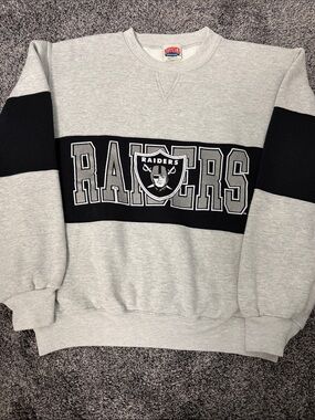 VTG Los Angeles Raiders Gray & Black Crewneck Sweatshirt Large